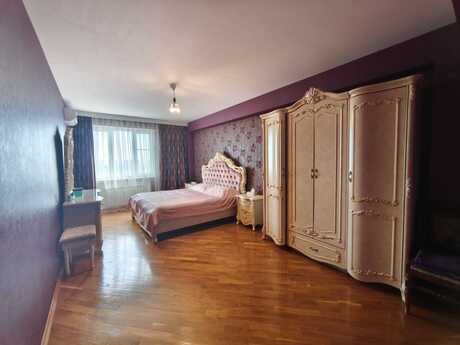Kosmos kompleksində 3 otaqlı yeni tikili mənzil satılır, 130 m², 300 000 AZN, şəkil 3 / 12