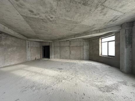Ağ şəhərdə 5 otaqlı yeni tikili mənzil satılır, 250 m², 1 125 000 AZN, şəkil 2 / 7