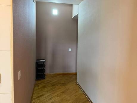 Bayılda 1 otaqlı köhnə tikili mənzil kirayə verilir, 45 m², 500 AZN/ay, şəkil 5 / 12