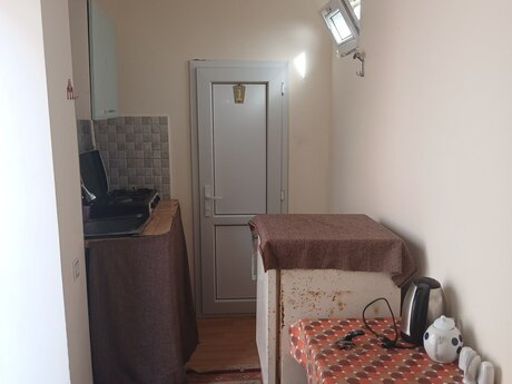 Binəqədidə 1 otaqlı köhnə tikili mənzil kirayə verilir, 25 m², 200 AZN/ay, şəkil 4 / 6