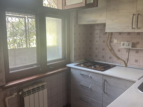Neftçilərdə 2 otaqlı köhnə tikili mənzil kirayə verilir, 55 m², 600 AZN/ay, şəkil 5 / 11