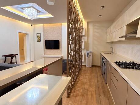 Сдаётся 3-комнатная квартира в новостройке, İnşaatçılar, 110 м², 1 200 AZN/мес, фото 2 / 12
