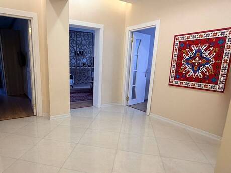 Сдаётся 3-комнатная квартира в новостройке, İnşaatçılar, 110 м², 1 200 AZN/мес, фото 4 / 12