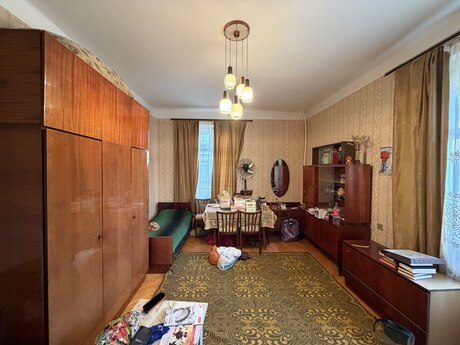 Şah İsmayıl Xətaidə 1 otaqlı köhnə tikili mənzil satılır, 40 m², 120 000 AZN, şəkil 3 / 11