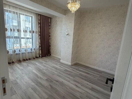 Qaraçuxurda 3 otaqlı yeni tikili mənzil satılır, 74 m², 182 000 AZN, şəkil 3 / 12
