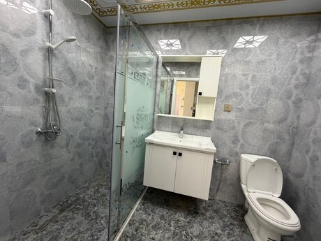 Qaraçuxurda 3 otaqlı yeni tikili mənzil satılır, 74 m², 182 000 AZN, şəkil 4 / 12