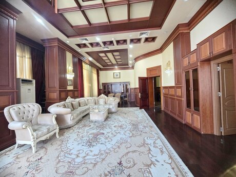 Elan №6540327 - Bakı, Sahil m., 4 otaqlı, 200 m², 11/15 mərtəbə