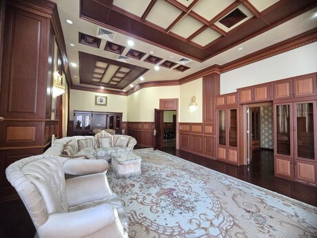 Sahildə 4 otaqlı yeni tikili mənzil kirayə verilir, 200 m², 2 000 AZN/ay, şəkil 4 / 12