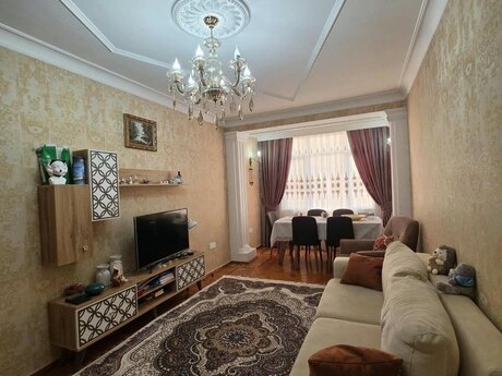 Memar Əcəmidə 3 otaqlı köhnə tikili mənzil satılır, 85 m², 185 000 AZN, şəkil 2 / 12