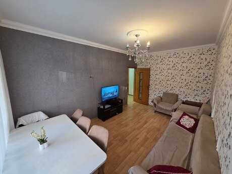 Объявление №6540336 - Баку, м. Ази Асланов, 3-комн., 90 м², 2/9 этаж