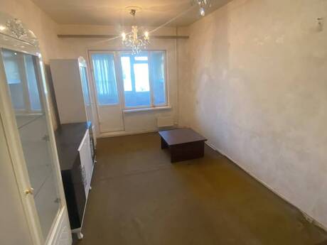 8-ci mikrorayonda 3 otaqlı köhnə tikili mənzil kirayə verilir, 85 m², 550 AZN/ay, şəkil 2 / 11
