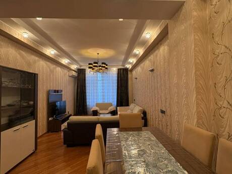 28 Mayda 4 otaqlı yeni tikili mənzil kirayə verilir, 180 m², 1 899 AZN/ay, şəkil 2 / 12