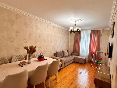 Hövsanda 2 otaqlı köhnə tikili mənzil satılır, 54 m², 122 000 AZN, şəkil 3 / 12