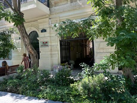 İçəri Şəhərdə 4 otaqlı köhnə tikili mənzil satılır, 100 m², 950 000 AZN, şəkil 4 / 12