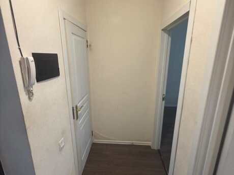 Yasamalda 1 otaqlı köhnə tikili mənzil kirayə verilir, 37 m², 500 AZN/ay, şəkil 4 / 5