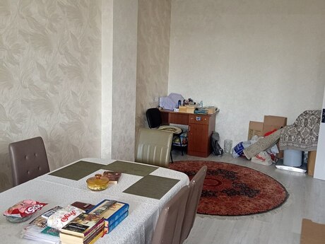 3 otaq · 84 m²