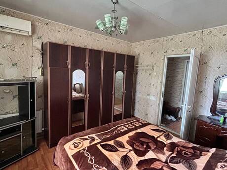 Ələtdə 5 otaqlı köhnə tikili mənzil satılır, 110 m², 99 000 AZN, şəkil 4 / 12