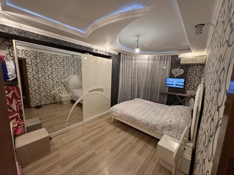 3-room new-build apartment for sale in Bakıxanov, 113 m², 210 000 AZN, photo 2 / 12