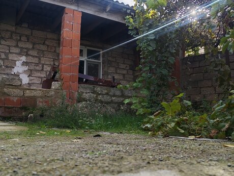 Albalılıqda 3 otaqlı həyət evi satılır, 70 m², 26 500 AZN, şəkil 2 / 12