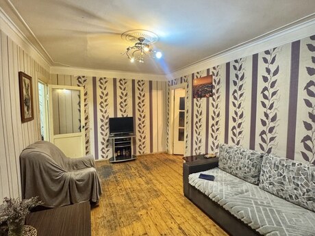 Продаётся 2-комнатная квартира в старом фонде, Qara Qarayev, 45 м², 149 000 AZN, фото 4 / 8