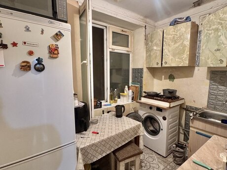 Продаётся 2-комнатная квартира в старом фонде, Qara Qarayev, 45 м², 149 000 AZN, фото 5 / 8
