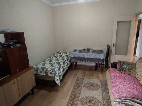 Elan №6540464 - Bakı, Əhmədli m., 2 otaqlı, 42 m², 3/5 mərtəbə