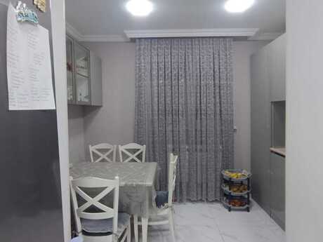 Объявление №6540496 - Баку, м. Иншаатчылар, 3-комн., 104 м², 1/5 этаж