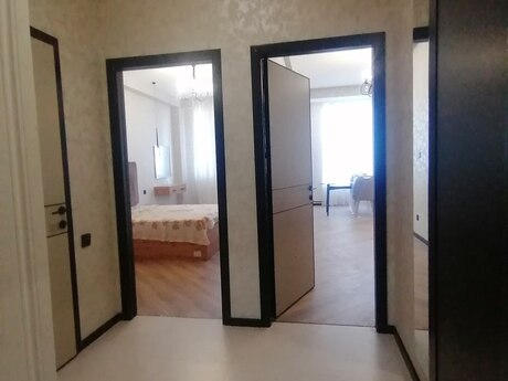 2 otaq · 66 m² · 4/12 mərtəbə, 7-ci mikrorayon