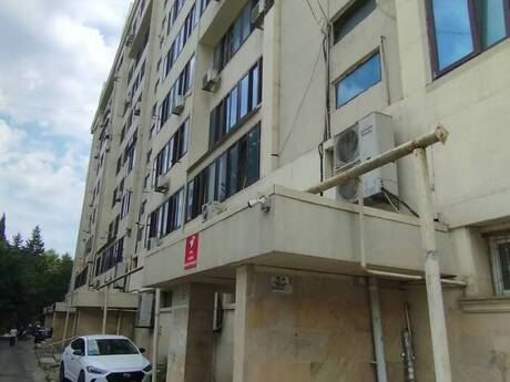 3-room old-build apartment for sale in 8-ci mikrorayon, 85 m², 245 000 AZN, photo 2 / 12
