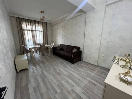 Объявление №6540525 - Баку, м. Мемар Аджеми, 2-комн., 95 м², 8/13 этаж