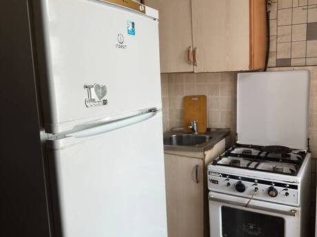 İnşaatçılarda 2 otaqlı köhnə tikili mənzil kirayə verilir, 55 m², 600 AZN/ay, şəkil 3 / 11