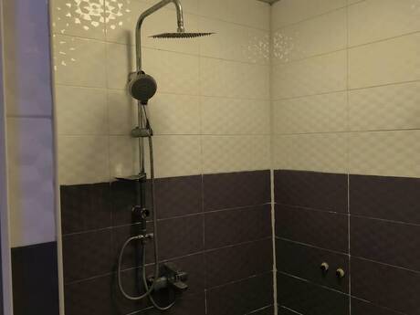 Xalqlar Dostluğunda 2 otaqlı köhnə tikili mənzil kirayə verilir, 60 m², 500 AZN/ay, şəkil 3 / 8