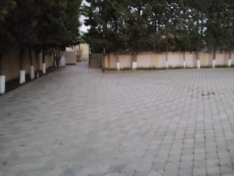 14 otaq · 600 m², Novxanı