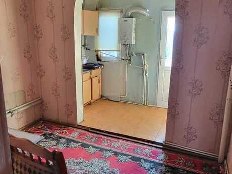 Qaraçuxurda 2 otaqlı köhnə tikili mənzil satılır, 55 m², 135 000 AZN, şəkil 3 / 8