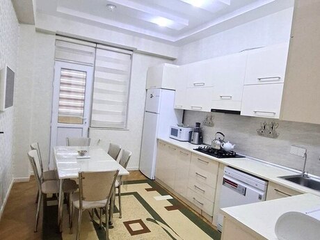 3-room new-build apartment for rent in Qara Qarayev, 110 m², 945 AZN/mo, photo 4 / 10