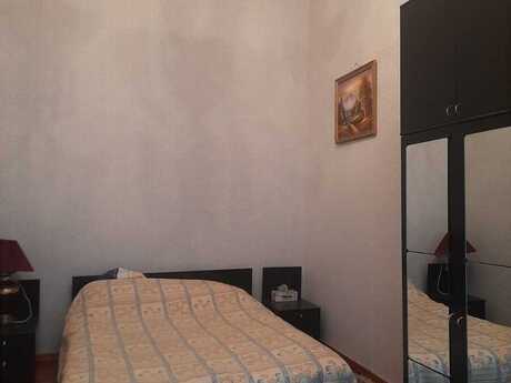 3-room old-build apartment for rent in 28 May, 97 m², 1 000 AZN/mo, photo 2 / 12
