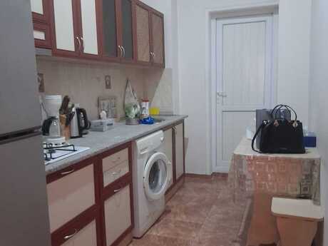 3-room old-build apartment for rent in 28 May, 97 m², 1 000 AZN/mo, photo 5 / 12