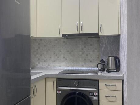 Nərimanovda 2 otaqlı yeni tikili mənzil kirayə verilir, 55 m², 250 AZN/ay, şəkil 2 / 6