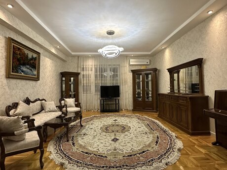 Объявление №6540687 - Баку, м. Нариман Нариманов, 3-комн., 120 м², 6/17 этаж