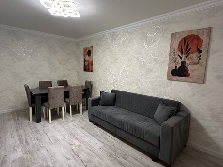 İnşaatçılarda 2 otaqlı köhnə tikili mənzil satılır, 53 m², 135 000 AZN, şəkil 3 / 12