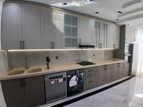 3 otaq · 130 m² · 7/14 mərtəbə, Qara Qarayev