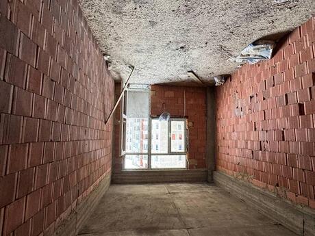Qurtuluş 93 kompleksində 1 otaqlı yeni tikili mənzil satılır, 57 m², 60 000 AZN, şəkil 2 / 7