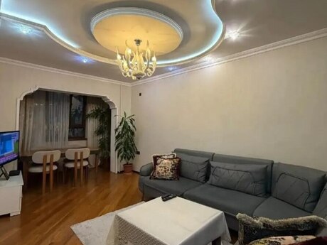 Xalqlar Dostluğunda 3 otaqlı köhnə tikili mənzil satılır, 85 m², 230 000 AZN, şəkil 2 / 12