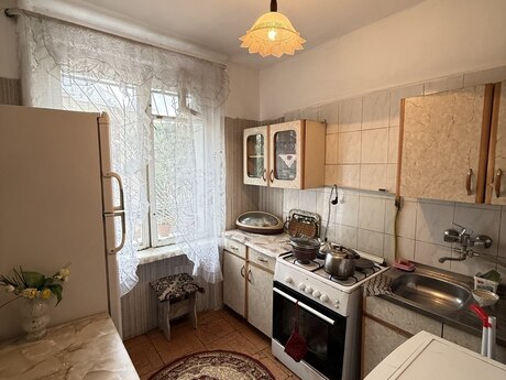 Əhmədlidə 3 otaqlı köhnə tikili mənzil satılır, 90 m², 175 000 AZN, şəkil 5 / 7