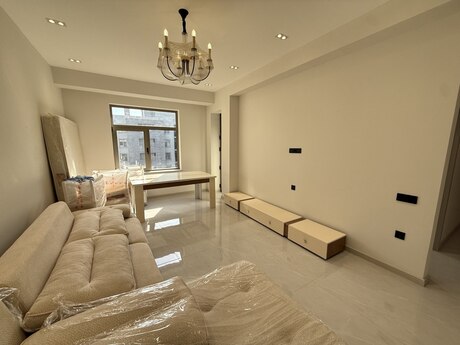 Ağ şəhərdə 3 otaqlı yeni tikili mənzil kirayə verilir, 130 m², 3 500 AZN/ay, şəkil 2 / 12