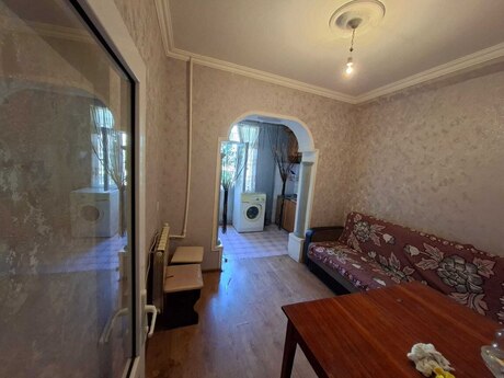 2-room old-build apartment for rent in 20 Yanvar, 55 m², 499 AZN/mo, photo 2 / 12
