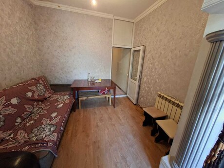 2-room old-build apartment for rent in 20 Yanvar, 55 m², 499 AZN/mo, photo 3 / 12
