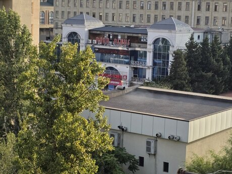 Bakıxanovda 3 otaqlı köhnə tikili mənzil satılır, 85 m², 234 000 AZN, şəkil 4 / 12
