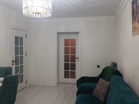 3 otaq · 104 m²