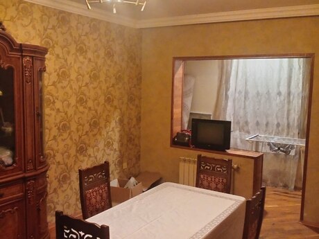 Əhmədlidə 3 otaqlı köhnə tikili mənzil satılır, 85 m², 163 000 AZN, şəkil 2 / 12